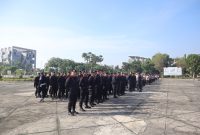 Polresta Pekanbaru Gelar Apel Kesiapan Pengamanan Aksi Unjuk Rasa GSRP TNTN dan Laskar Melayu Riau  Pekanbaru