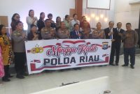 Minggu Kasih Polda Riau Bersama Polsek Payung Sekaki, Jalin Kedekatan dengan Jemaat Gereja GPPS Pekanbaru