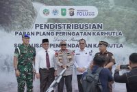 Pendistribusian Plang Larangan di Areal Karhutla, Riau Perkuat Komitmen Pencegahan Kebakaran Hutan dan Lahan
