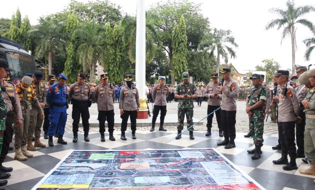 POLRESTA PEKANBARU GELAR APEL KESIAPAN PENGAMANAN AKSI UNJUK RASA KOMMARI
