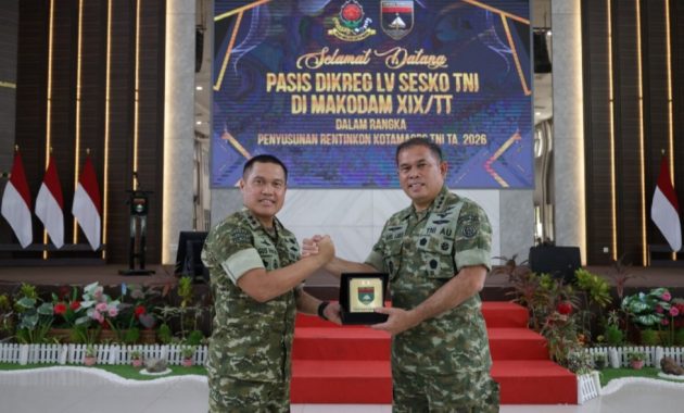 Godok Strategi Menghadapi Krisis, Puluhan Perwira Siswa Sesko TNI Serbu Makodam XIX/Tuanku Tambusai