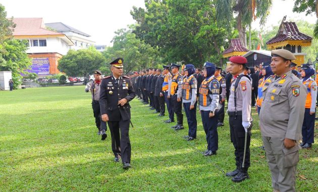 *Polresta Pekanbaru Peringati Hari Bhayangkara ke-80, Teguhkan Komitmen Polri Presisi untuk Masyarakat dan Dukung Program Nasional*