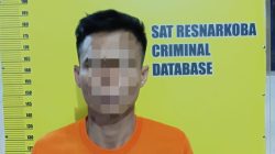 *Satresnarkoba Polresta Pekanbaru Kembali Ungkap Kasus Peredaran Sabu, Dua Pengedar Diamankan*