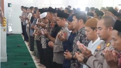 Prihatin Tingginya Korban Kecelakaan, Kapolres Pasuruan Gelar Salat Ghaib dan Doa Bersama