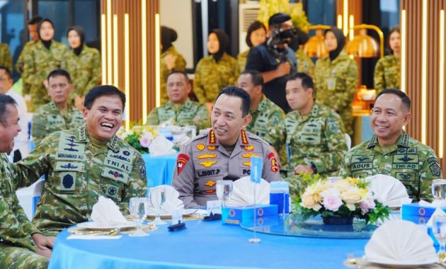 Kapolri Hadiri Silaturahmi Strategis Pimpinan Lembaga Negara di Mabes TNI AL