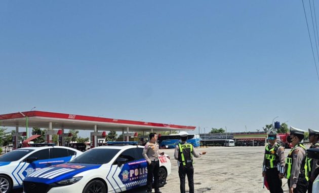 *Polres Ngawi Siapkan Layanan Pengamanan Overland Lintas Negara di Rest Area Tol 575A*