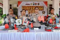 *Polres Pasuruan Ungkap 5 Kasus Kekerasan di Jalur Malang–Surabaya, 7 Tersangka Diamankan*
