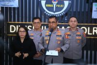 Gerak Cepat Polri Tanggap Gempa: Siang Kapolda NTT Terbang ke Sikka, Malam Ini Perkuatan Mabes Diberangkatkan