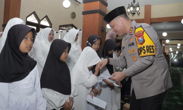 Sentuhan Humanis Polres Blitar di Hari Maulid Nabi: Gelar Pengajian hingga Santuni Anak Yatim
