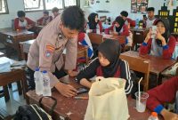 Polres Pasuruan Bekali Pelajar Literasi AI, Dorong Penggunaan Teknologi Secara Bijak