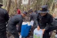 Polda Riau Gunakan X Fire dan Drone Tangani Karhutla Siak, Lima Titik Api Berhasil Dipadamkan