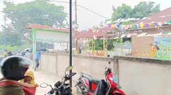 Ditengah Kabut Asap Pekat Kuansing, Anak TK Dibiarkan Bermain: Warga Desak Plt Bupati Evaluasi Kadisdik
