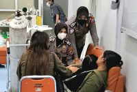 Polisi Bersama Masyarakat: Polres Probolinggo Hadirkan Empati untuk Korban Karhutla Bromo