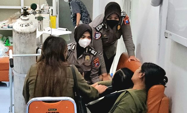 Polisi Bersama Masyarakat: Polres Probolinggo Hadirkan Empati untuk Korban Karhutla Bromo