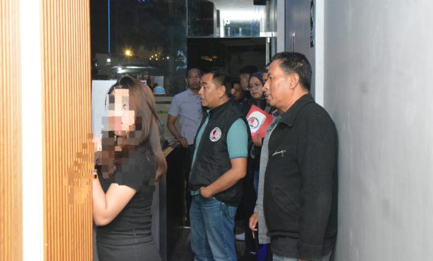 Cegah Peredaran Narkoba,Tim Gabungan Polres Bondowoso Razia THM dan Tes Urine Pengunjung