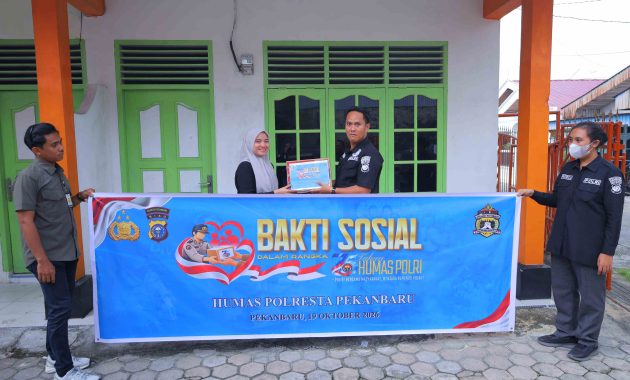 Sentuh Hati Masyarakat, Polresta Pekanbaru Tebar Kepedulian di Hari Jadi ke-75 Humas Polri
