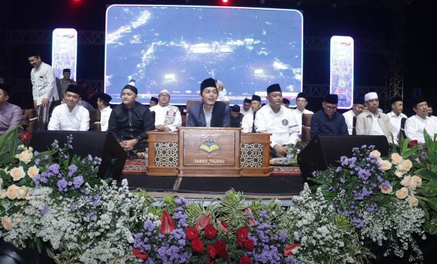 Kapolres Pasuruan Hadiri Pengajian Umum Bersama Gus Iqdam dalam Peringatan Hari Santri Nasional Tahun 2026